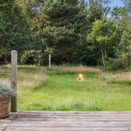 3 Bedroom Pet Friendly In